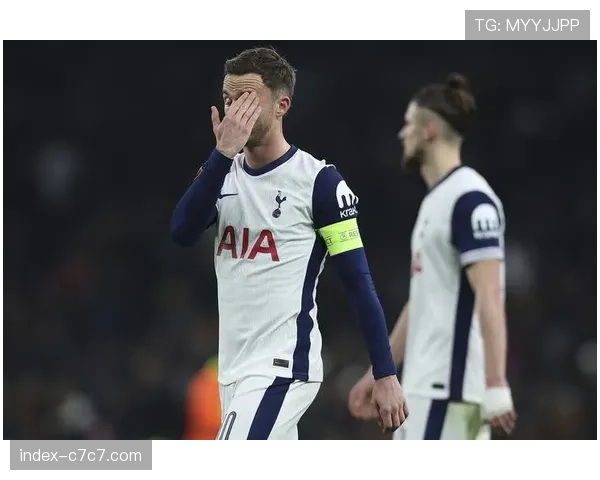 实时:勒沃库森前锋博尼法斯点射破门,打入个人赛季第20球 实时:勒沃库森前锋博尼法斯点射破门,打入个人赛季第20球